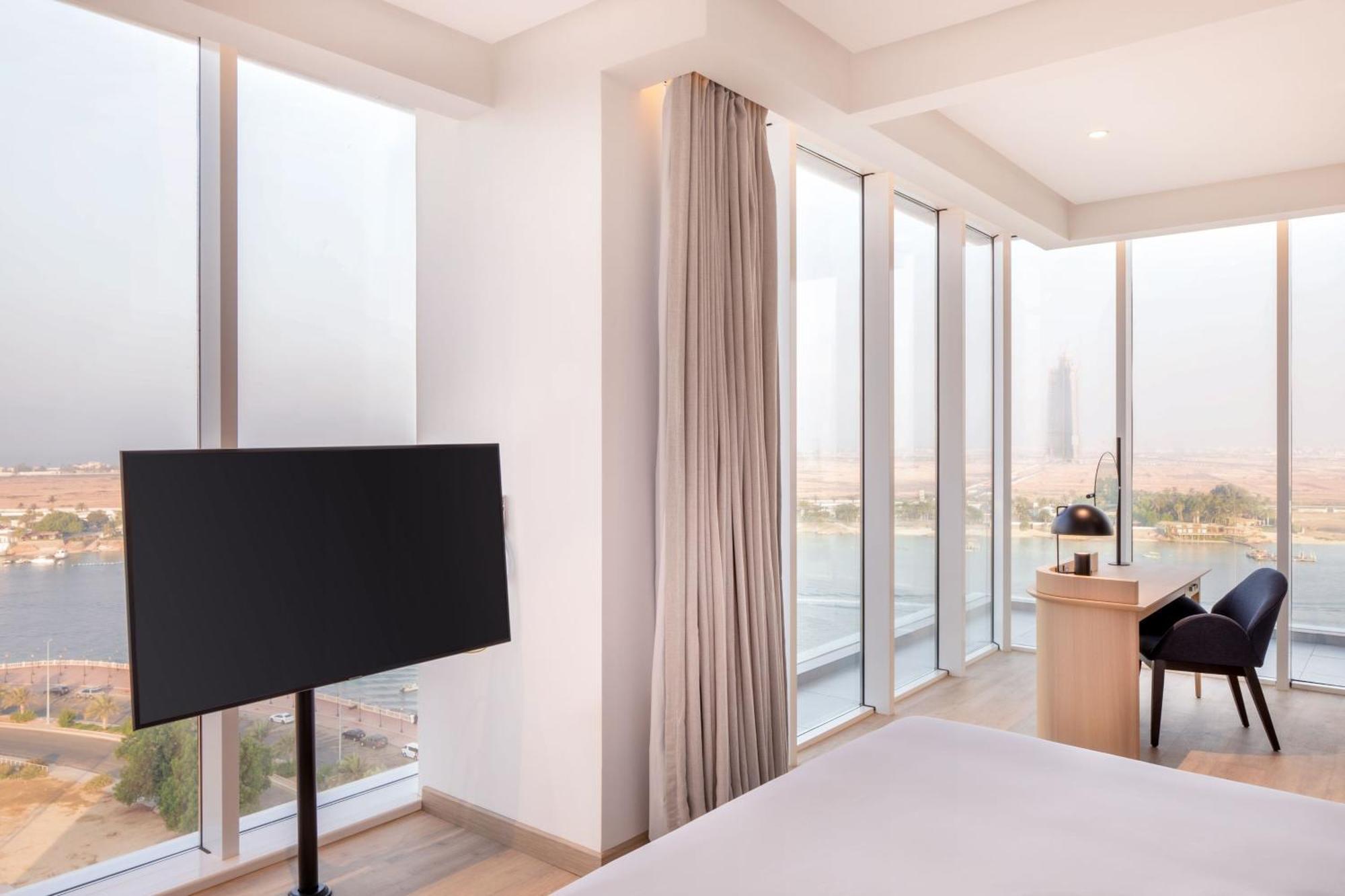 Four Points By Sheraton Jeddah Corniche Экстерьер фото
